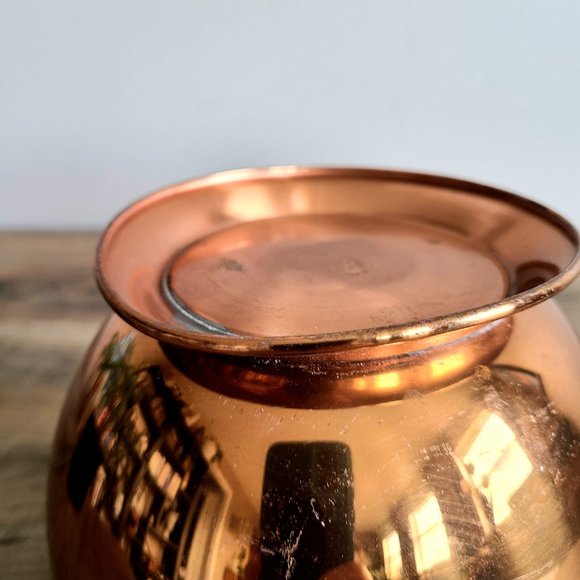 Copper planter/ cover pot. - Picture 6 of 6
